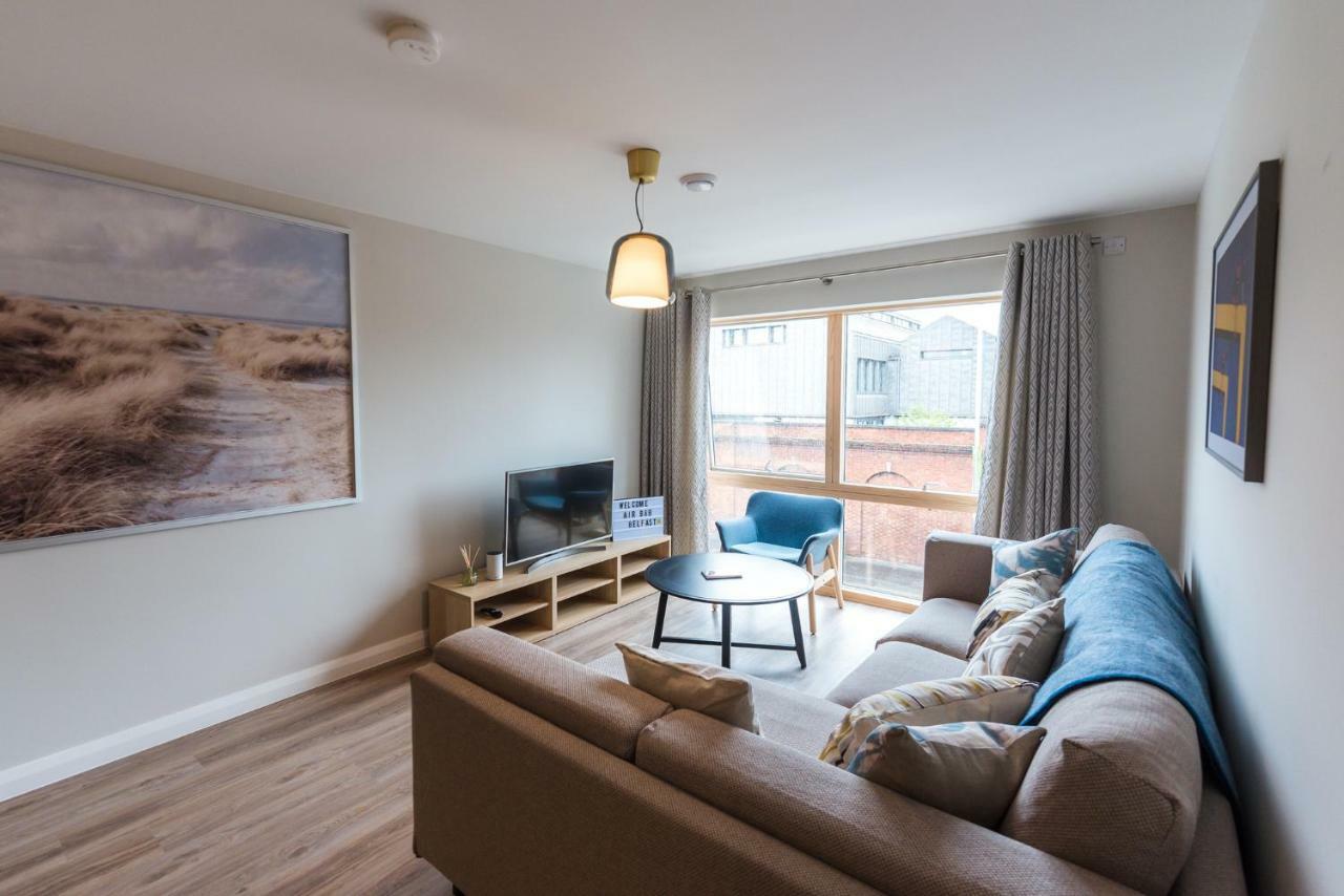 5 Star Brand New City Centre Apartment Belfast Bagian luar foto