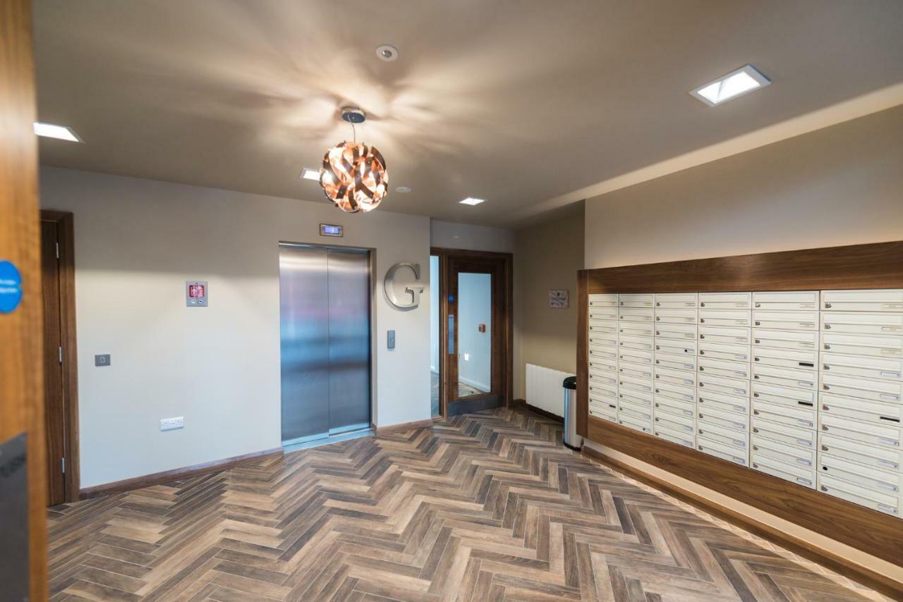5 Star Brand New City Centre Apartment Belfast Bagian luar foto