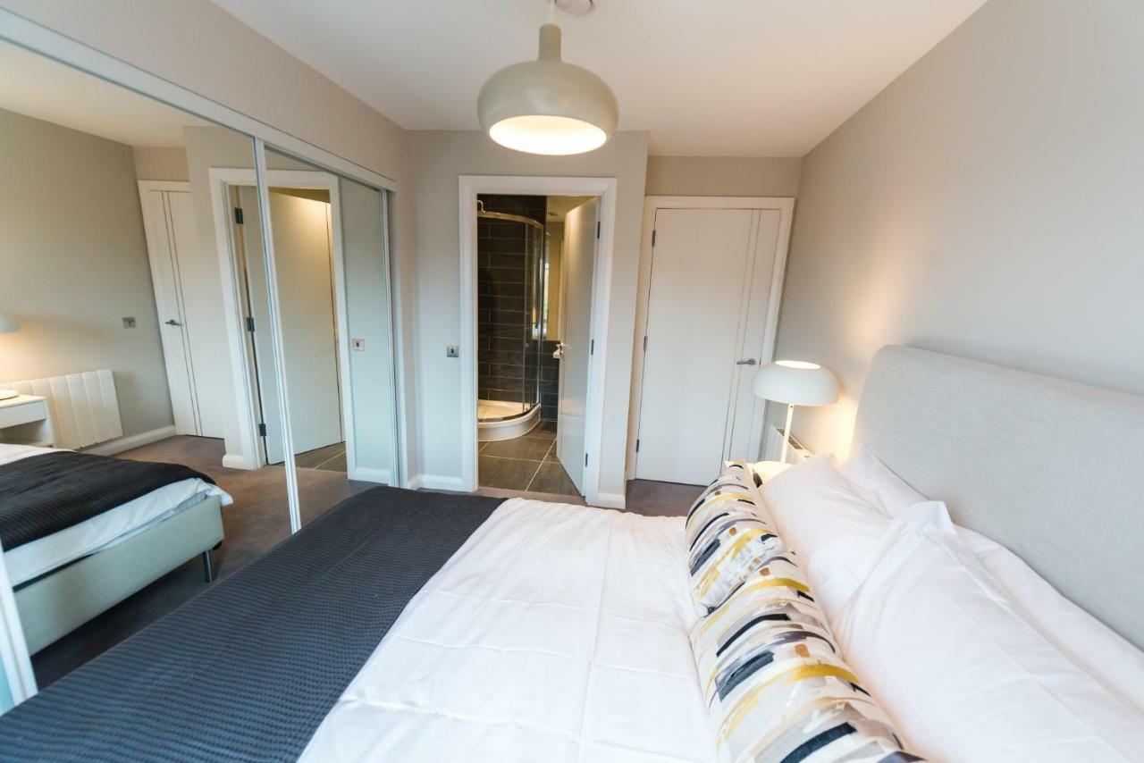 5 Star Brand New City Centre Apartment Belfast Bagian luar foto