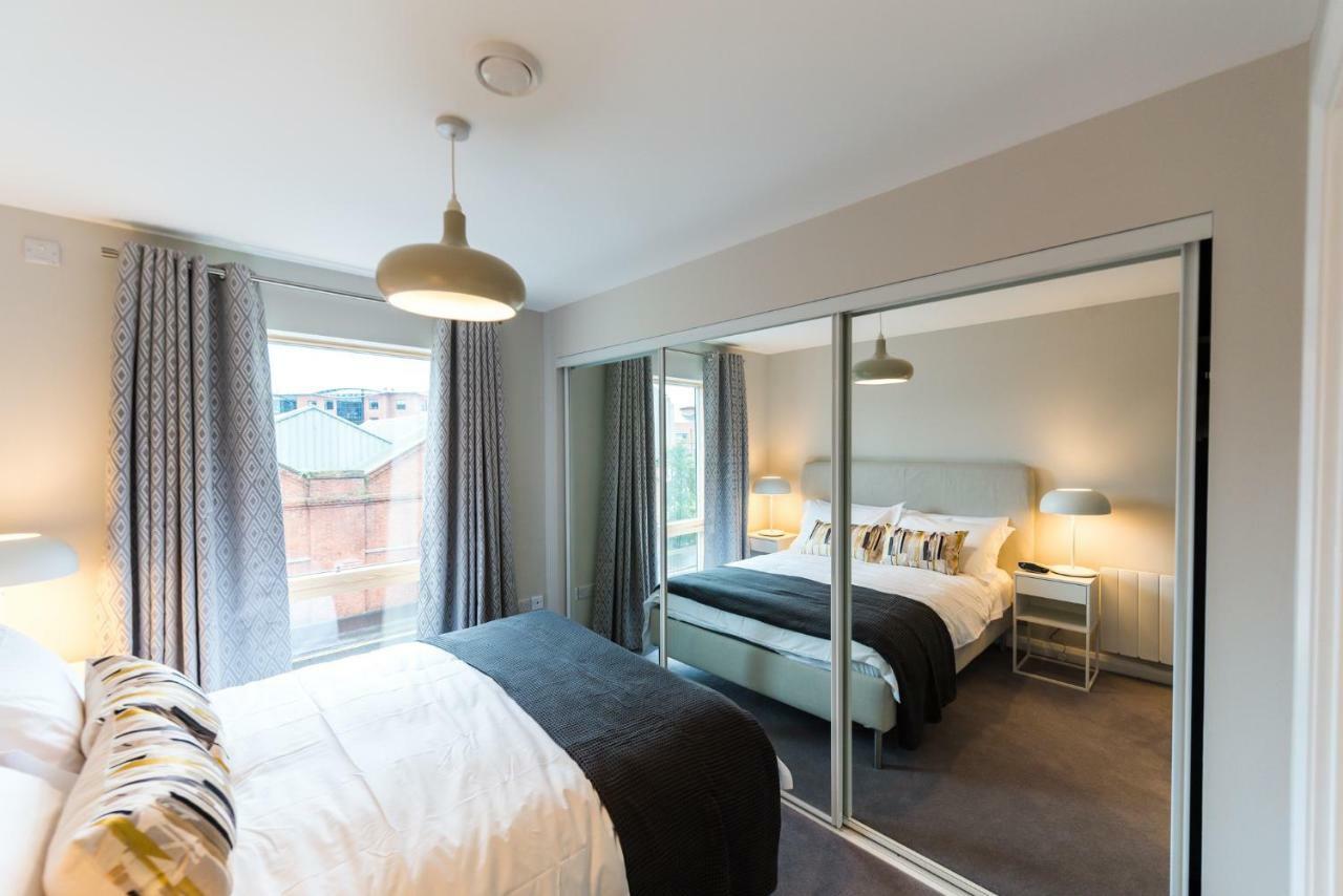 5 Star Brand New City Centre Apartment Belfast Bagian luar foto